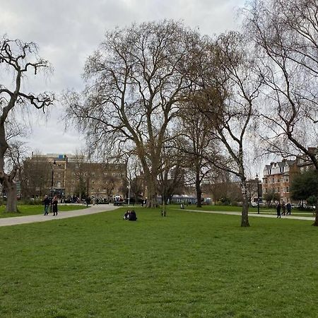 Two Bedroom Garden Flat In Zone 2 London Kültér fotó